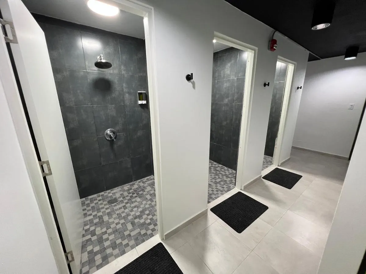 호스텔 Nomada Beach Hostel- Isla Verde 산후안 푸에르토리코