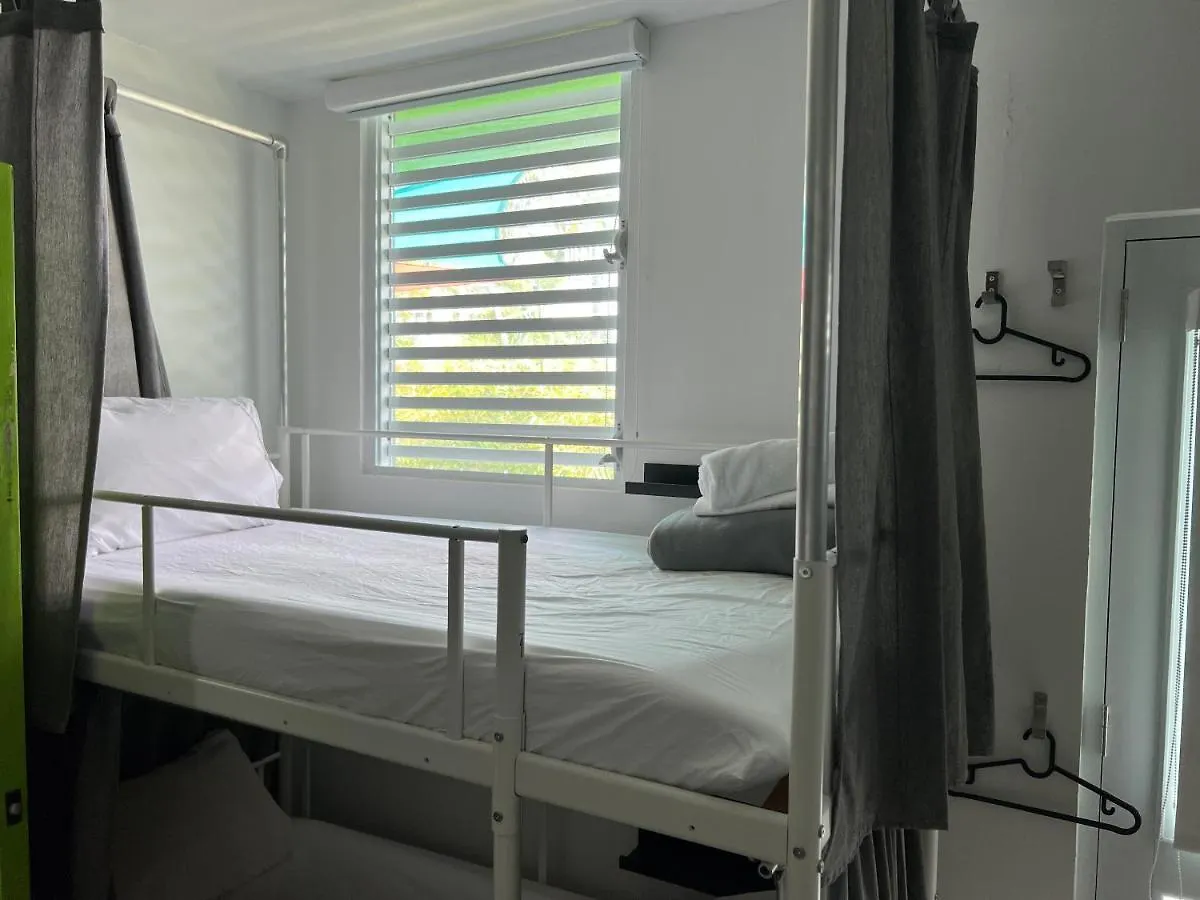 호스텔 Nomada Beach Hostel- Isla Verde 산후안 푸에르토리코