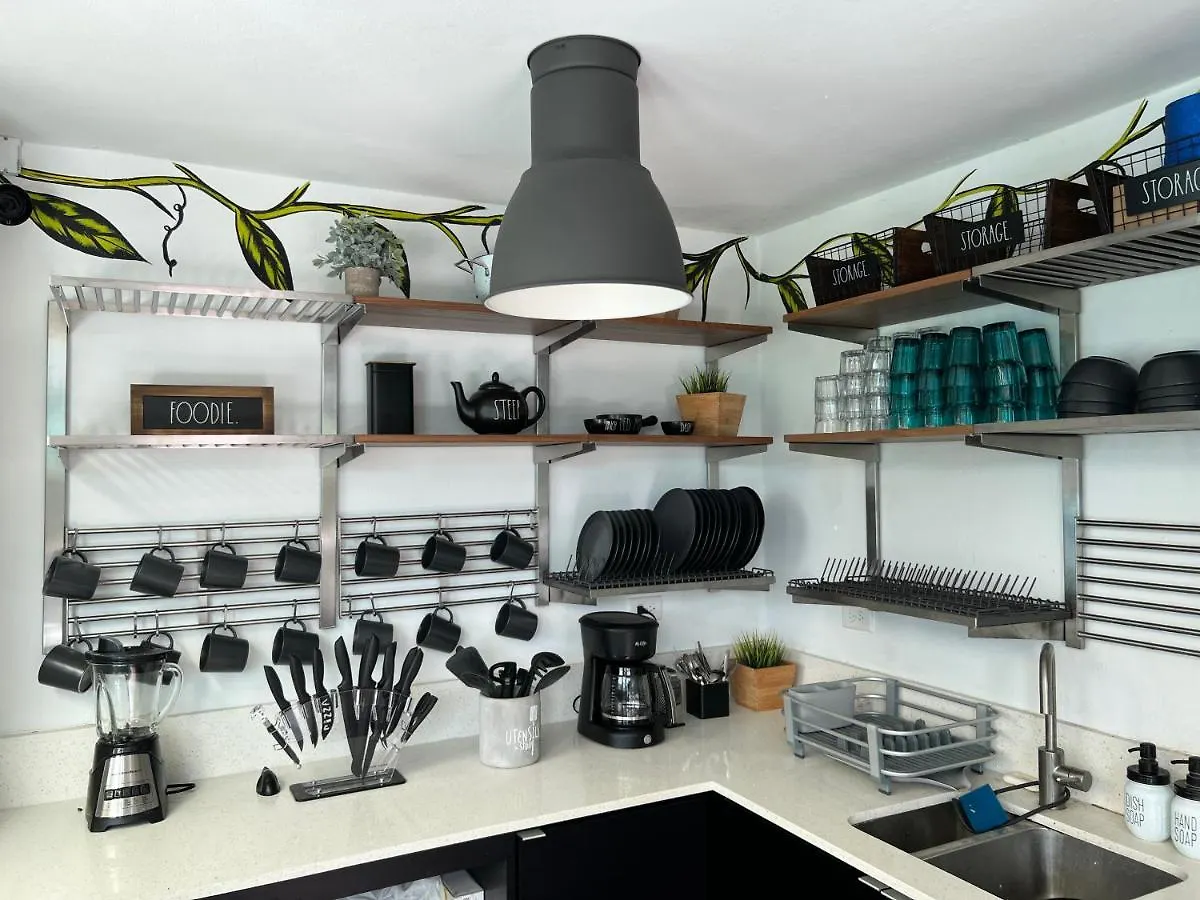 Nomada Beach Hostel- Isla Verde 산후안
