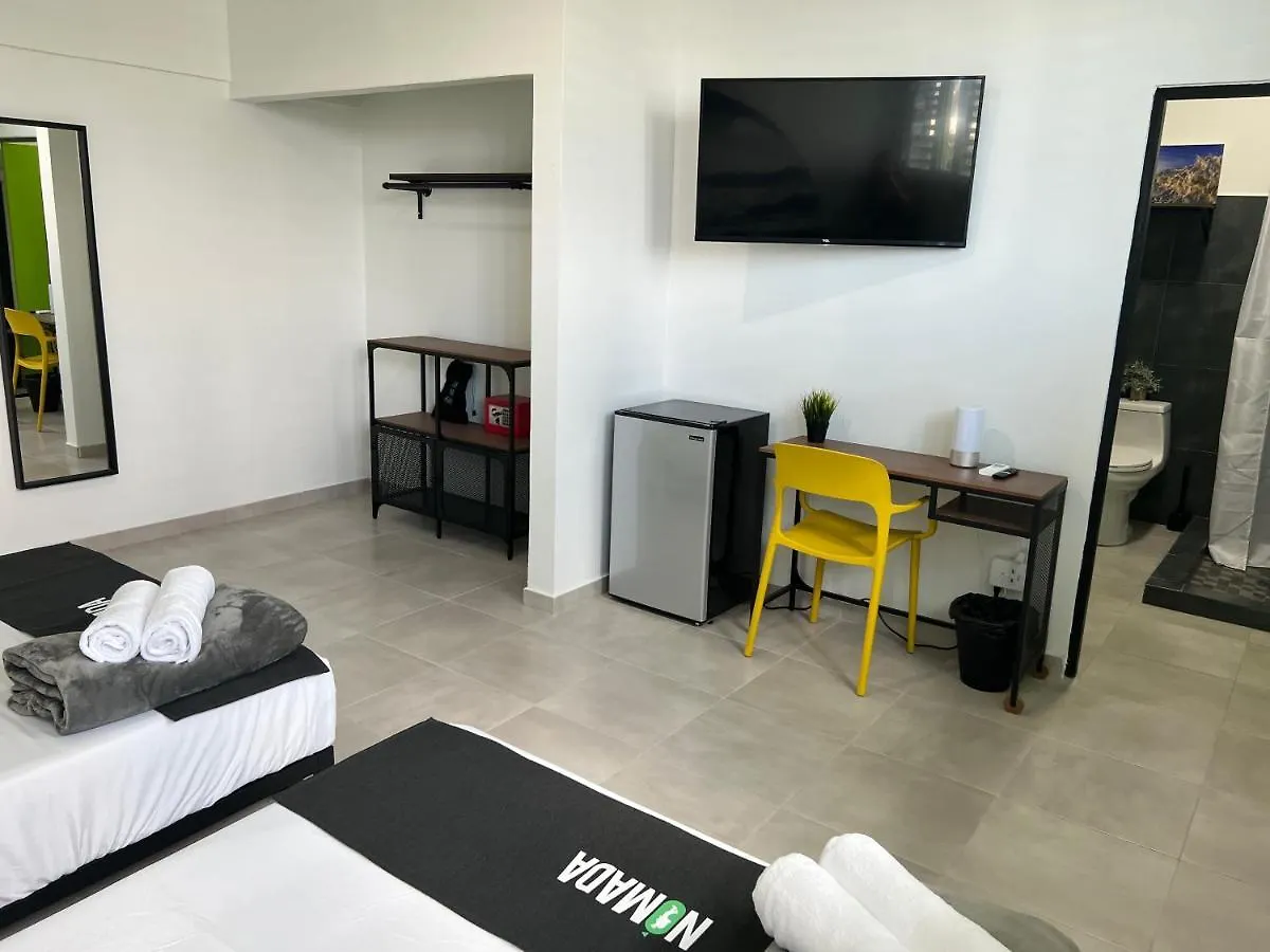 Nomada Beach Hostel- Isla Verde San Juan Porto Rico